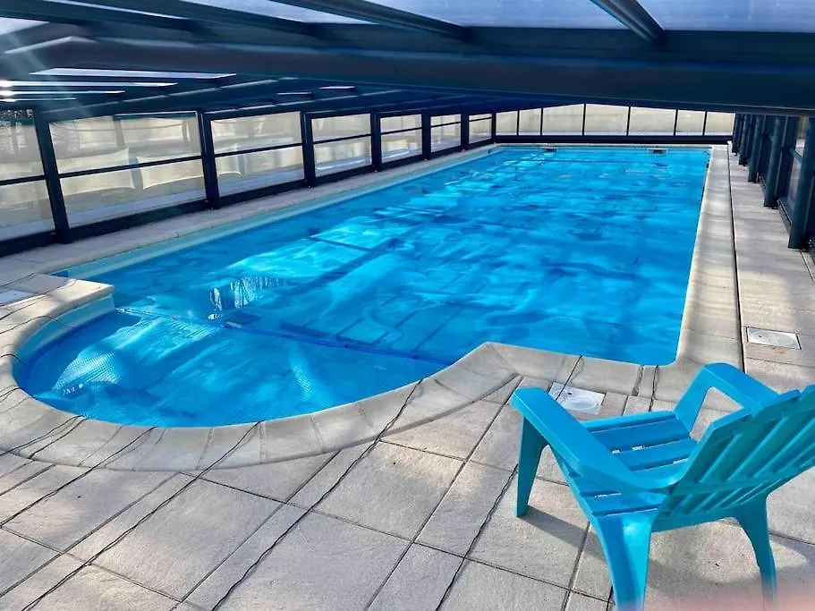 Holiday home Gite Cornouaille Piscine Ou Jacuzzi Saint-Evarzec France